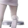 👱
