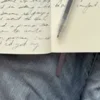 📖