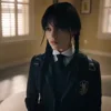 😠
