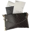 👜