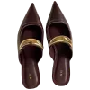 👠