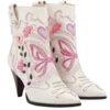 👢