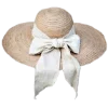👒