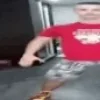 🕺