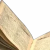 📖