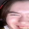 😁