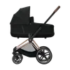 👶