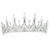 👸