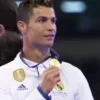 🥇