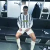 😔