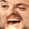 😂