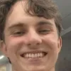 😁