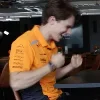 🥳