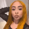😘
