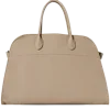👜