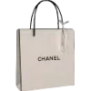 🛍️
