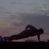 ✊