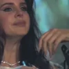 😭