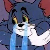 😭