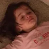 😑