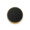 ⚫