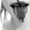 👅