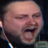 😮