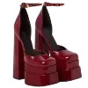 👠