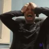 😱