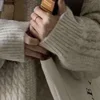 😀