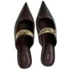 👠