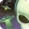 👽