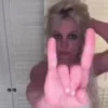 🤘