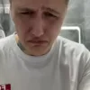😭