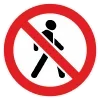 🚷