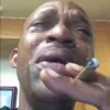 😭