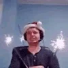 🥳