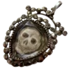 ☠