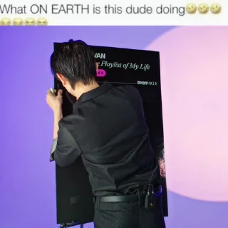 💷