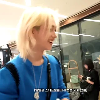 🎣