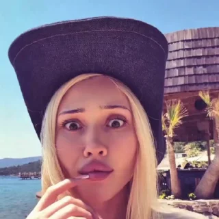 🤩