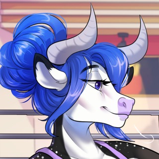 Arin Adler channel avatar