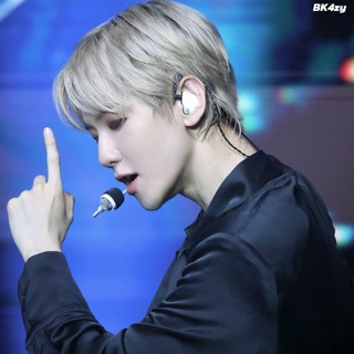 EXØ ◑ BAËKHYUN channel avatar