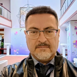 Умный еврей при губернаторе. Авторский канал Андрея Перла channel avatar