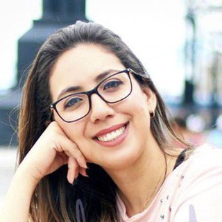 Aprenda Inglês com Inamara Arruda channel avatar