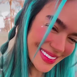 KAROL G channel avatar