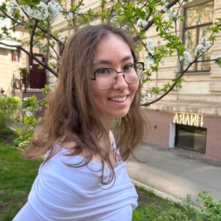 Аватар канала Liza Lavr Deutsch | немецкий
