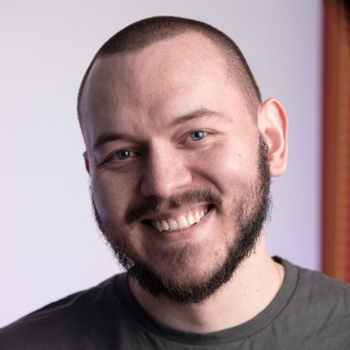 Конаш рисует channel avatar