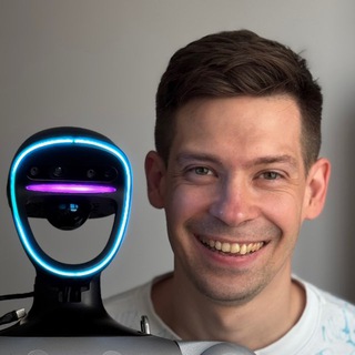 Петр Тюрин | Батя Роботов channel avatar