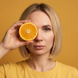 НеБлогер, а Света channel avatar
